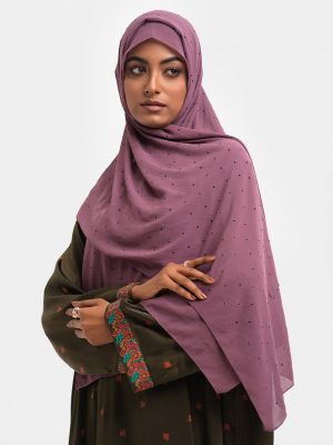 Pink party scarf in soft georgette fabric. Arfificial stone detailed.