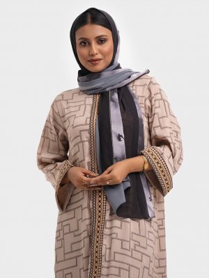 Gray party scarf in soft georgette fabric. Arfificial stone detailed.